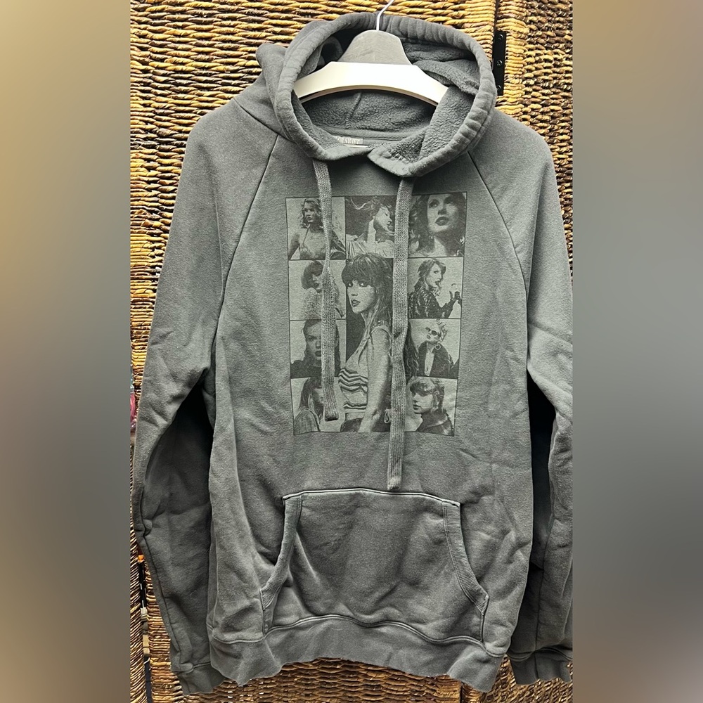 Taylor Swift Charcoal Graphic Hoodie-The Eras Tour-Official, Size: Medium